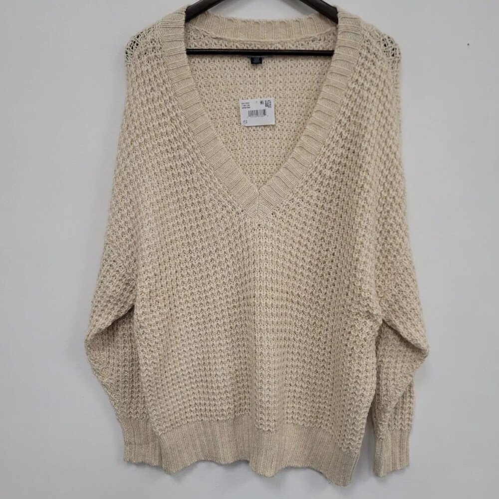 American Eagle Womens Oversized V Neck Sweater